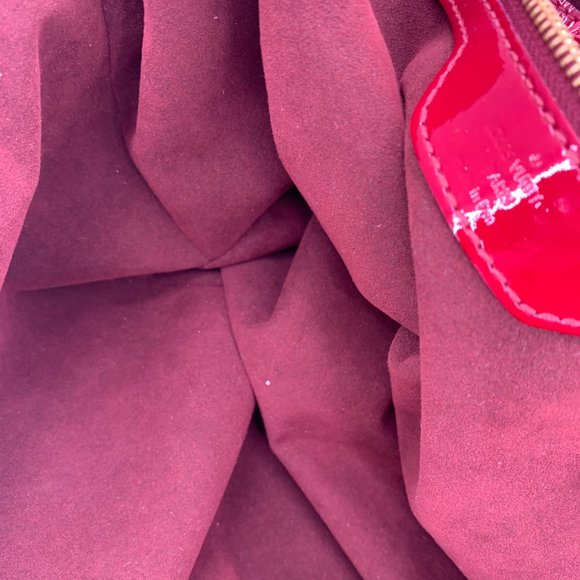 Louis Vuitton Cerise Mahina Patent Leather Surya Bag - Picture 7 of 14